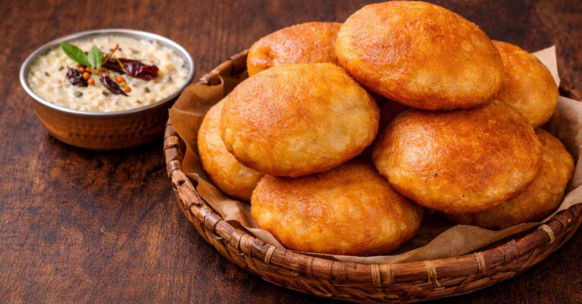 Mangalore Style Banana Buns Recipe – Soft & Sweet Evening Breakfast Snack